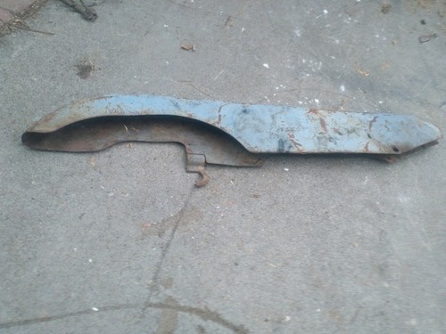 Chain Guard For 68 Triumph Motorcycle - 第 2/3 張圖片