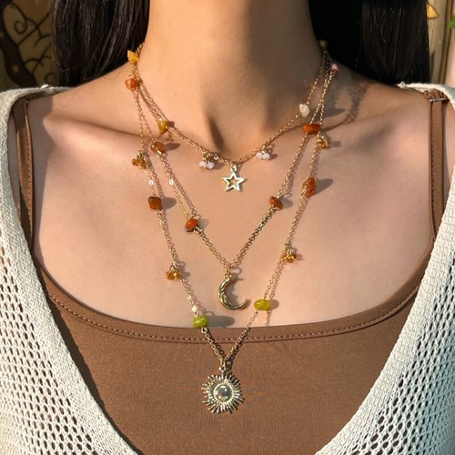 Unique Design Multilayer Necklace Suitable for Casual and Vacation Outfits - Picture 2 of 8