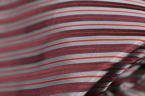 Claiborne Tie Red Gray Striped Design Pattern Silk Classic Mens - Picture 2 of 7