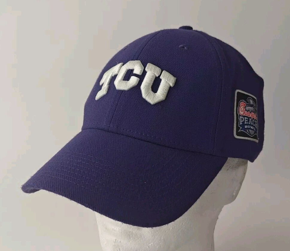 chick fil a nike hat