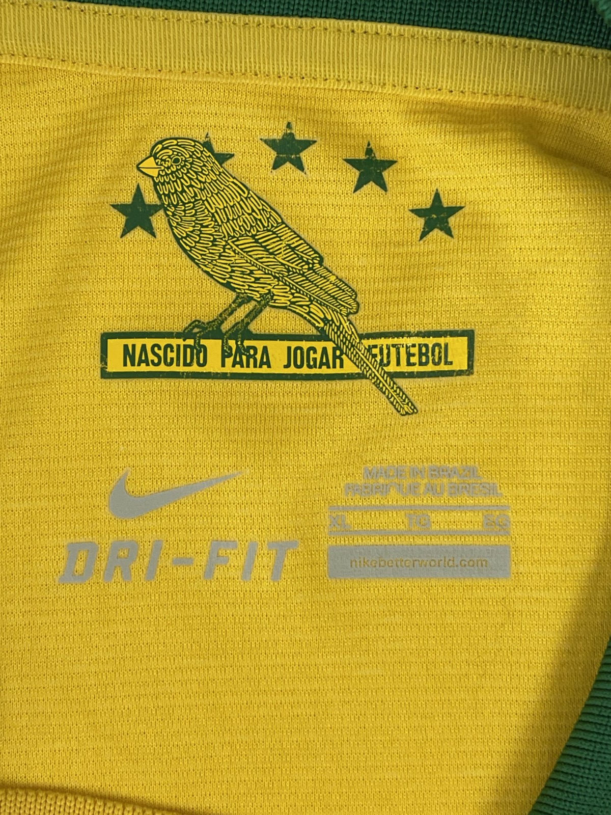 Foto 9 di 10