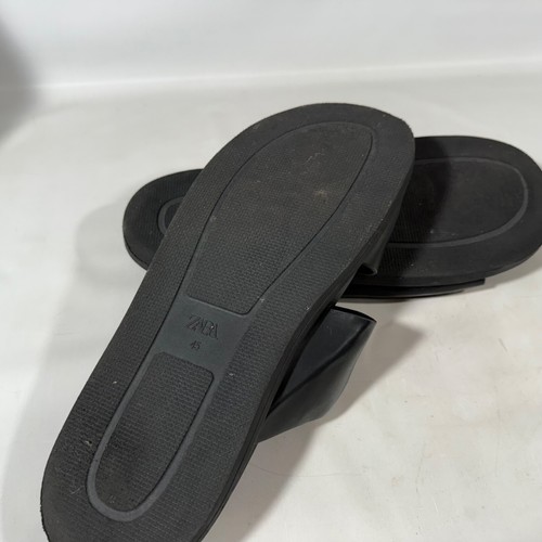 SANDALIAS ZARA HOMBRE CUERO PARTIDO NEGRO DOBLE CORREA Talla 12 - Imagen 9 de 10
