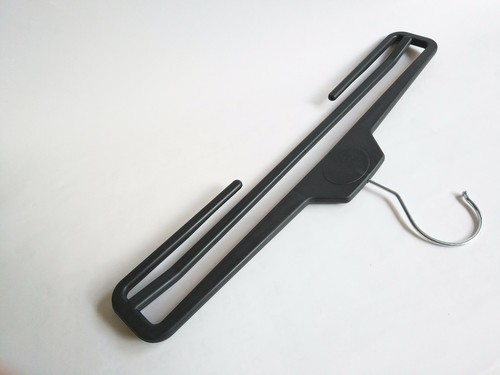 Durable Black Plastic Trouser/pants/ jeans/clothes Hanger with Under - Picture 8 of 11