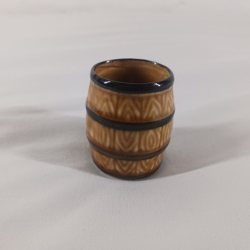 Bicchiere da tiro in ceramica marrone - circa 2” alto x 1 1/2” diametro - Foto 2 di 8