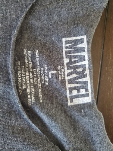 Marvel Wolverine tank top. Mens large. Rare print. Comic book cover art. - Picture 5 of 5