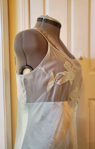 Vintage Jones New York Blue Satin Nightgown /Chiffon Robe Set Embroidered XL - Picture 16 of 21