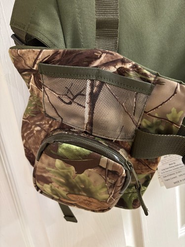 Redhead Turkey Camo Hunting Vest Built in Seat Fold Away Womens One Size Padded - Picture 6 of 14