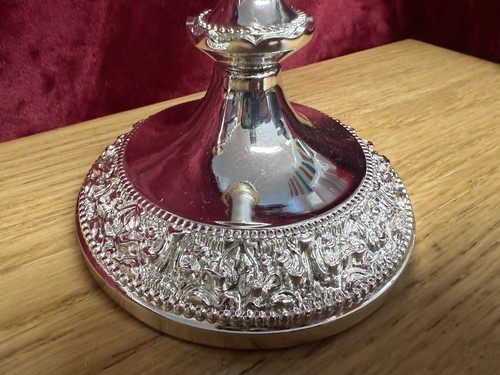 Pair of Silver Plated Candlesticks Made in England 7.5.in  Ornate Design Vintage - Picture 6 of 18