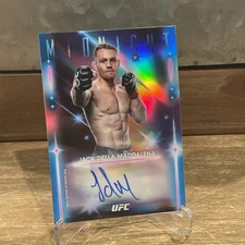 2025 Topps Midnight UFC CRG-JM Jack Della Maddalena Glimmer Graphs Auto