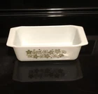 Vintage Pyrex #913 Spring Blossom Crazy Daisy Bread Loaf Pan Green 8.5”x4.5”