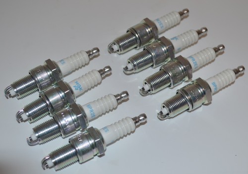 2008 John Deere Gator TX Turf NGK Spark Plug | BPR2ES | 2015 | 8 Set - Picture 1 of 3
