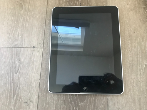 Apple iPad 1st Gen A1219 16GB Wi-Fi 9.7" Display Silver powers on As Is - Picture 4 of 7