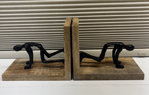 Gusseisen Metall und Holz Abstrakt Mann Strichmännchen Buchstützen Made in India - Bild 3 von 12