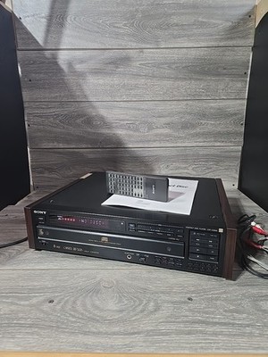 Sony 5 Disc CDP-C85ES Compact Disc Player - Remote& Manual& RCA [Tested] See Pic