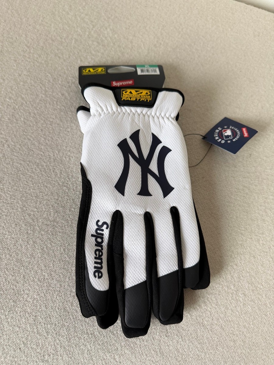 Supreme x Mechanix FastFit New York Yankees Gloves - Size XL