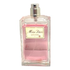 Miss Dior Rose N' Roses Eau De Toilette Spray 100ml/3.4fl.oz. Look Pictures 