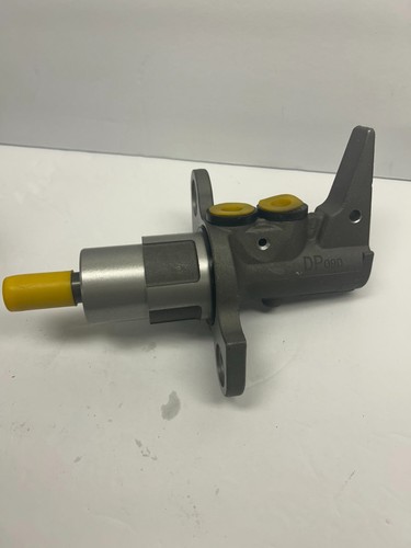 Dorman M630936 Brake Master Cylinder For Audi A6 Quattro S4 A5 S5 A7 Allroad A4 - Picture 4 of 6