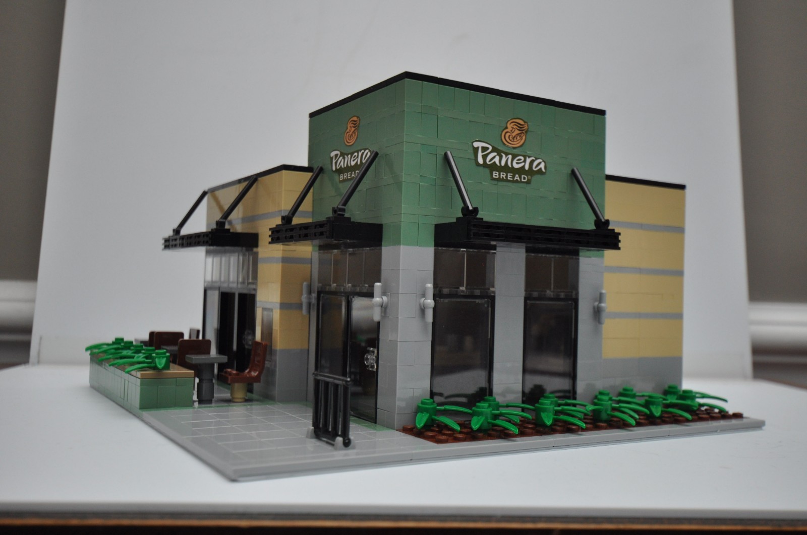 Picture 2 of 5
