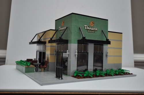 Sandwich and Bakery Restaurant Creator Modular City Custom Built Brick Model MOC - Picture 2 of 5