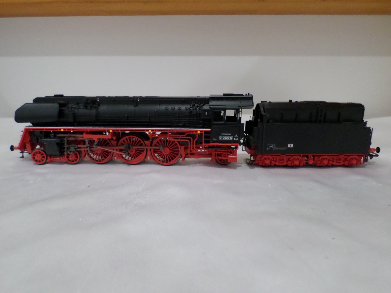Picture 6 of 24