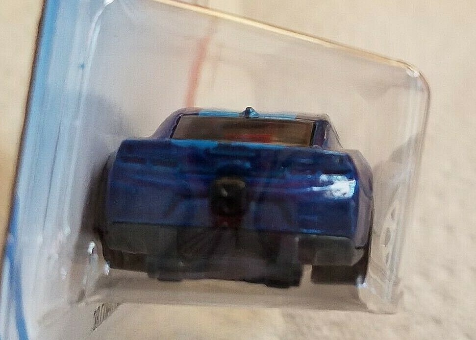 Picture 9 of 12