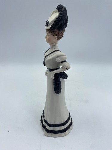 Wedgwood Hyde Park Collection "Victoria" and "Lavinia" (M) - Picture 12 of 18