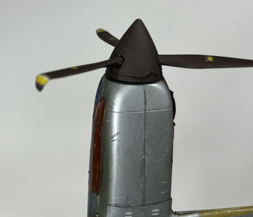Kit Modelo Avión de Combate Kawasaki Ki-61-I Japonés Segunda Guerra Mundial 1/48 CONSTRUIDO PINTADO camuflaje - Imagen 9 de 21