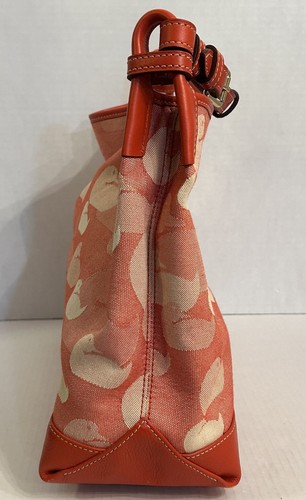 Dooney & Bourke Champ Sack Red Wonderduck Jacquard Fabric Leather Trim J0461946 - Picture 5 of 12