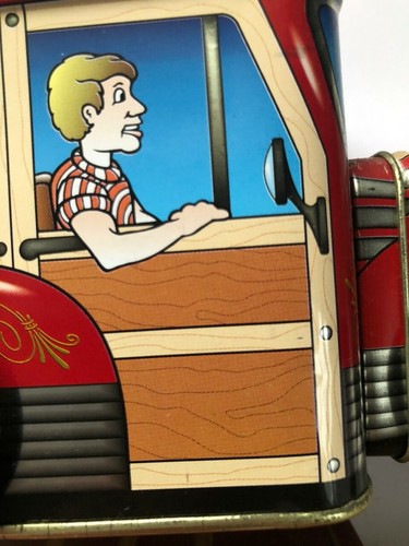 Four Hershey Chocolate Toy Trucks Jeep Woody Station Wagon Farm PA Storage Cans - Picture 2 of 12