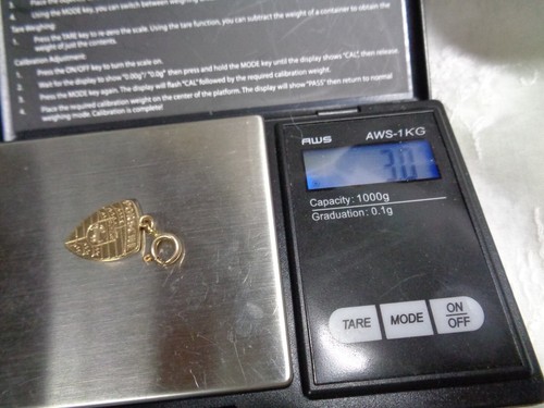 Vtg Estate Jewelry ~ 14K Yellow Gold PORSCHE Charm 3g ~ measures 1/2" x 1-3/16" - Picture 4 of 7