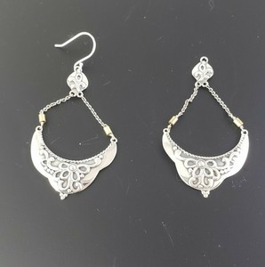 Silpada-Crescent-Teardrop-Textured-Drop-Earrings-in-Sterling-Silver-READ