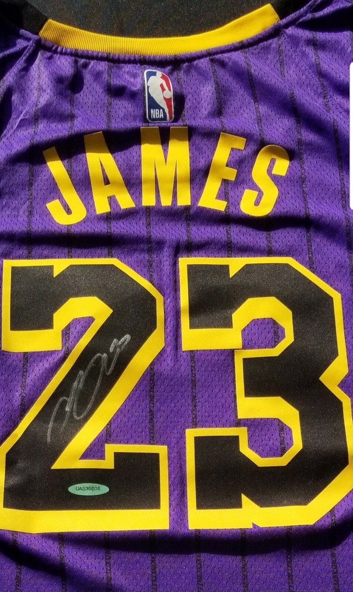 LeBron James Signed Lakers City Edition Jersey UpperDeck PSA/DNA  Authentic