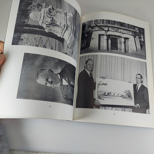 Woodland 150 Years Dayton, Ohio History Norris Helwig, Illustrated PB 1991 - Picture 12 of 13