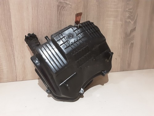 HONDA CBF 125M BLACK 09 AIRBOX - Picture 2 of 3