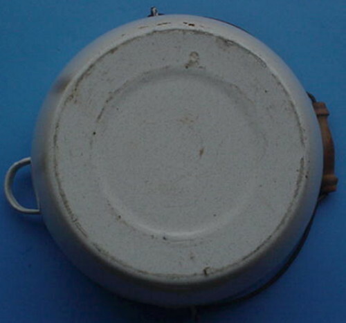 Vintage White Porcelain Speckled Black Trim EnamelWare Kettle Bucket Wood Handle - Picture 4 of 18