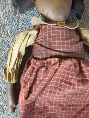 Vintage "Sadie" Cloth Folk Art Doll 22" Tall - Picture 4 of 7