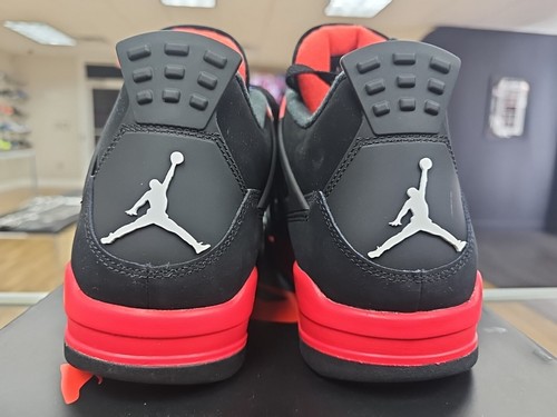 AIR JORDAN  4 RETRO "  RED THUNDER " SIZE 9.5 NEW IN HAND  - Picture 3 of 6