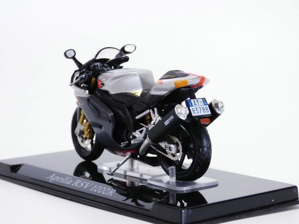 Moto APRILIA RSV1000R gris 1/24 2004 - Photo 2/4
