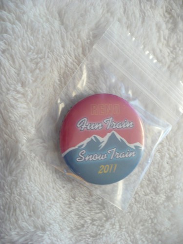 TR- 2011 RENO FUN TRAIN TRENO NEVE SPILLA DISTINTIVO SOUVENIR #41585 - Foto 4 di 8