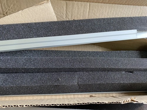 2x Rittal Profile for Cable Entry, Rear for TS, SE, CM, TP TS 8802.105 - Picture 2 of 3