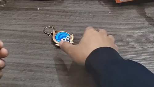 Llavero de metal Genshin Impact SUMERU Nilou Vision ojo de dios original - Vídeo 1 de 1