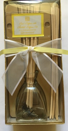 Aromatique  Sorbet  Reed Diffuser Set With 3.1 Oz Oil And Reeds - Picture 1 of 3