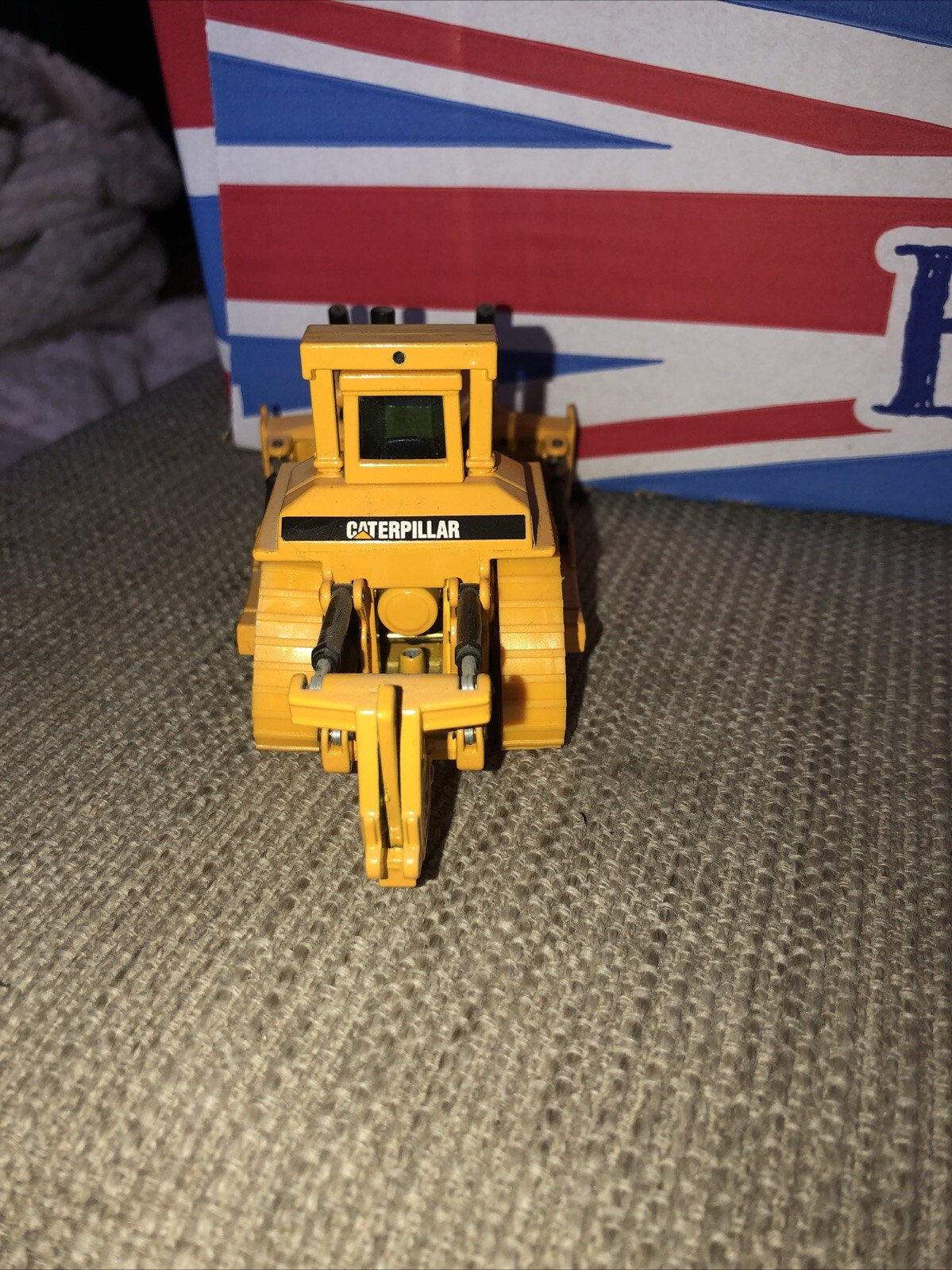 Picture 5 of 6