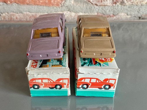 Novoexport WOLGA MIB TRANSOLITE 2 x 1:43 NVA DDR PKW CCCP UDSSR - Bild 4 von 5