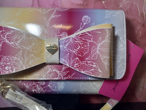 NEW Betsey Johnson Valentines Purse Heart Bow Floral Crossbody medium Rare  - Picture 8 of 23