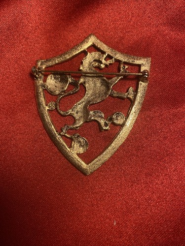 Wappenbrosche Löwe Anstecknadel antik goldfarben Vintage Nachlass toll - Bild 3 von 3