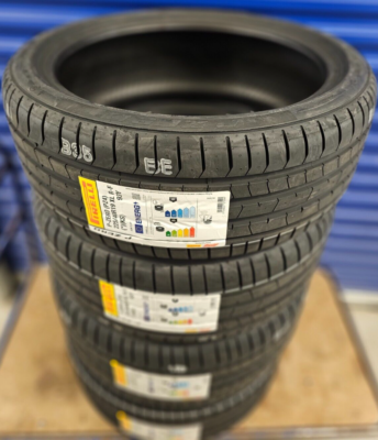 4X PIRELLI PZ4 255/35/19 225 40 ZRFT19 RUNFLAT RFT BMW* 255 35 19
