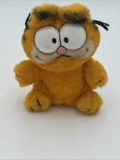 1980s vintage Dakin Garfield the cat plush toy stuffed animal
