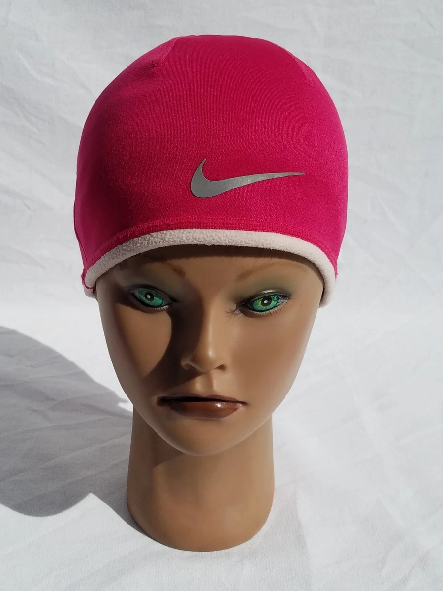 Nike therma top fit hat