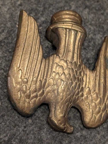 3" solid brass Eagle w. Spread Wings Finial Flag Pole, Lamp, Furniture Topper - Picture 9 of 14